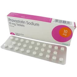 Packung von Pravastatin 10mg Tabletten 