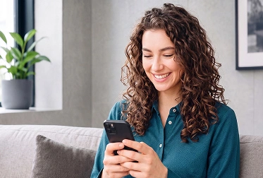 womenn with phone how its works
